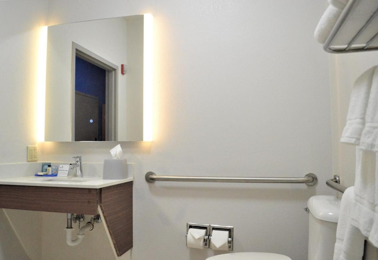 Holiday Inn Express & Suites Batesville By Ihg Екстер'єр фото