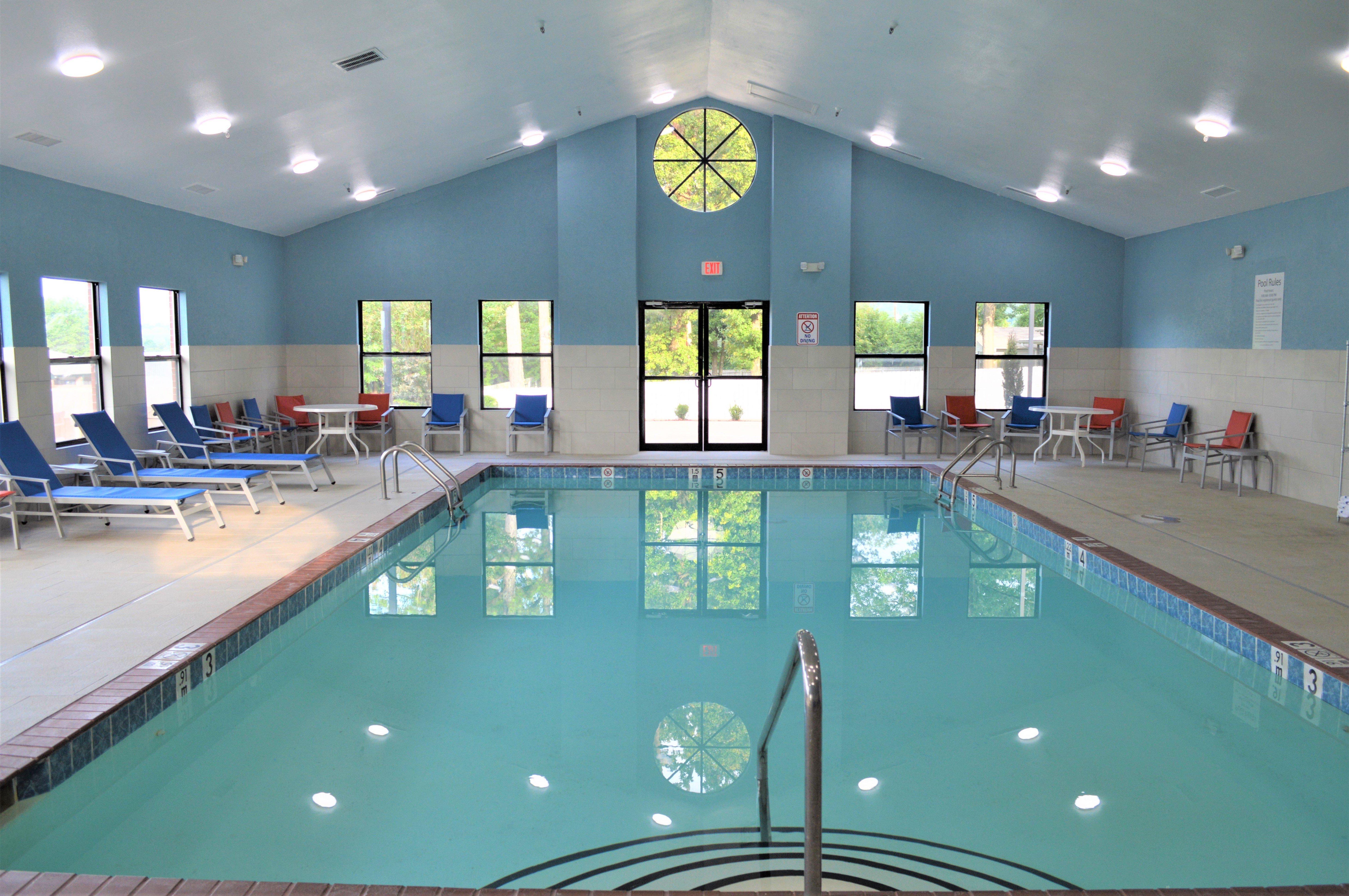 Holiday Inn Express & Suites Batesville By Ihg Екстер'єр фото