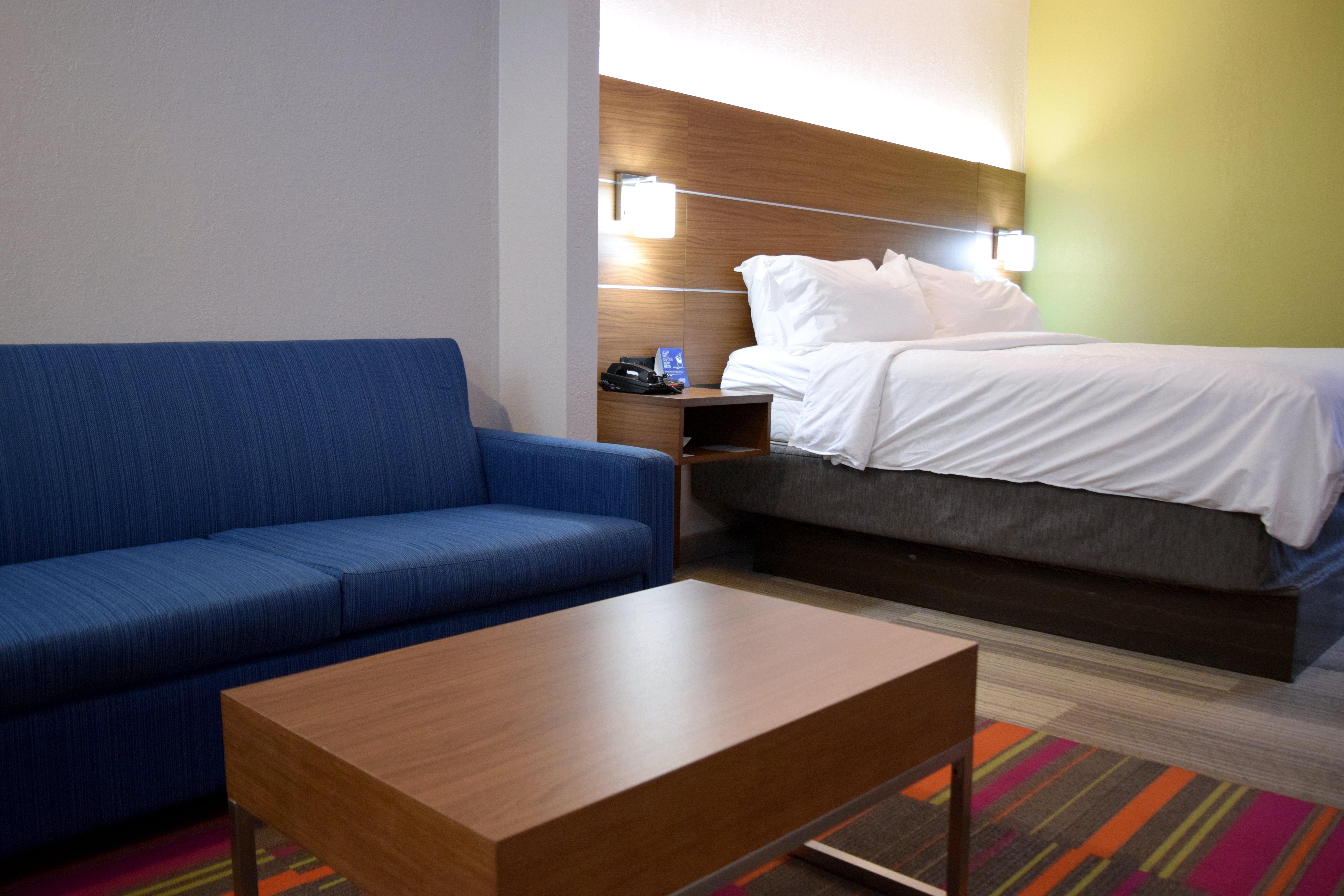 Holiday Inn Express & Suites Batesville By Ihg Екстер'єр фото